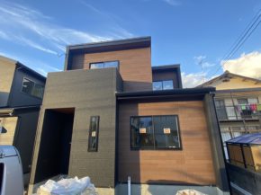 【四国営業所】営業スタッフ秋田のイチオシ！新デザイン！