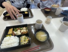 【宮崎営業所】港の食堂でランチ♪