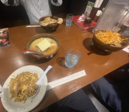 【宮崎営業所】先輩方と最高の一杯を楽しむ🍜