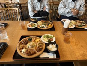 【宮崎営業所】先輩方と最高のランチを楽しむ