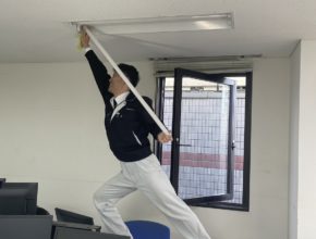 【大分本店】年末はみんなで大掃除☺