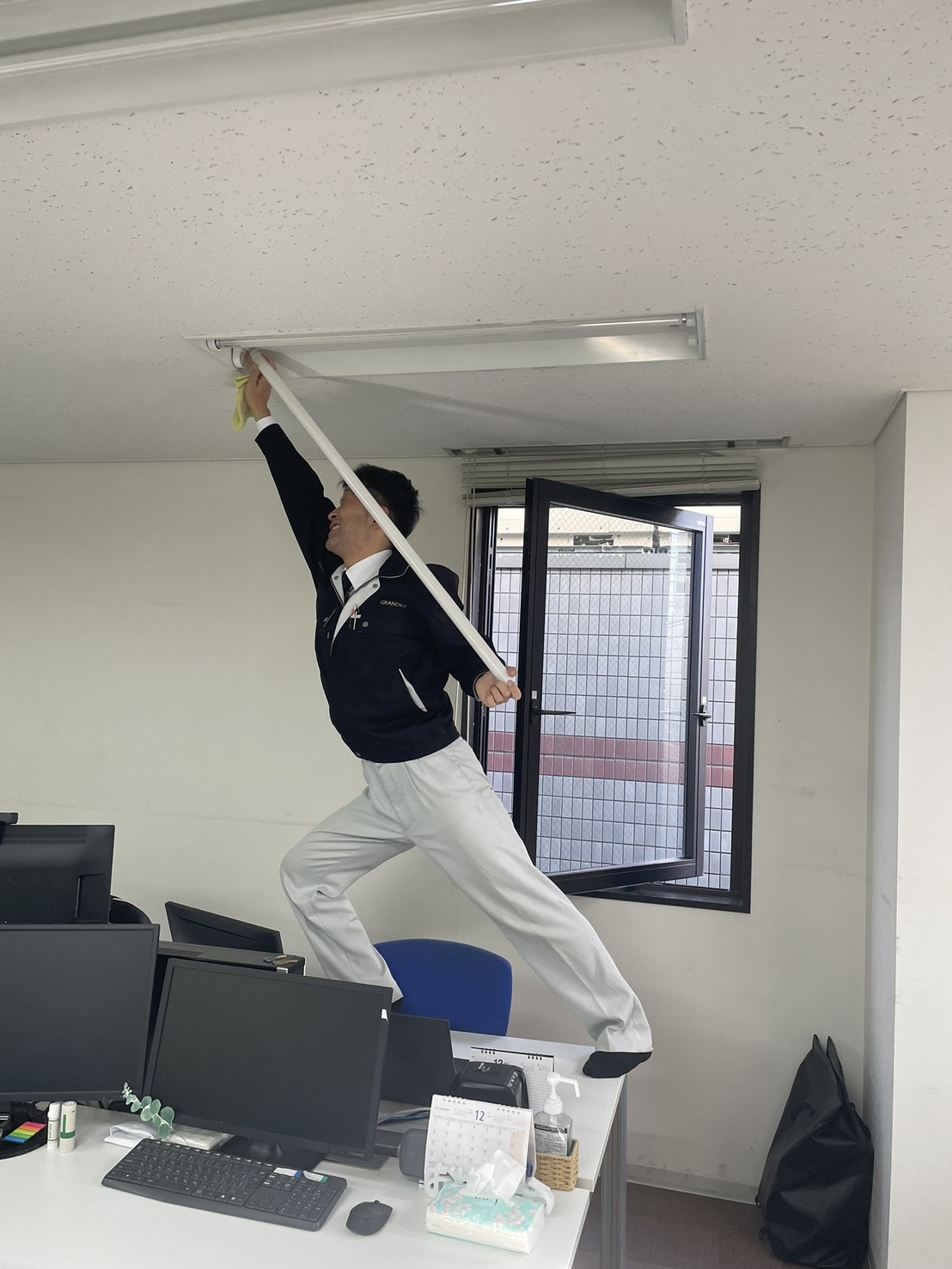 【大分本店】年末はみんなで大掃除☺