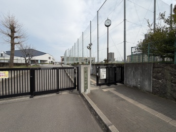 上野ヶ丘中学校
