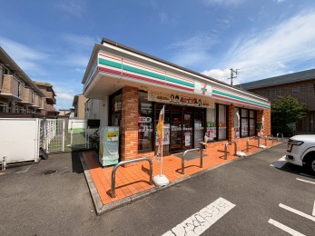 セブンイレブン宮崎総合体育館前