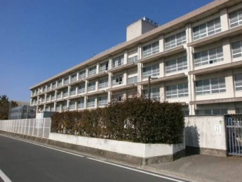 松山市立南第二中学校