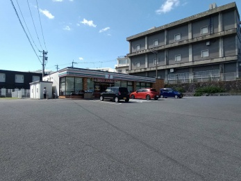 セブンイレブン別府大学通り店