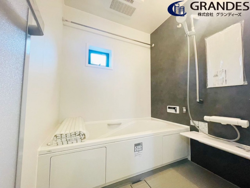 お風呂はリクシル製♪完成イメージ写真