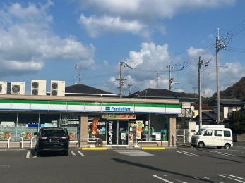 ファミリーマート松山味生店