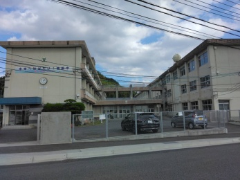 稙田中学校