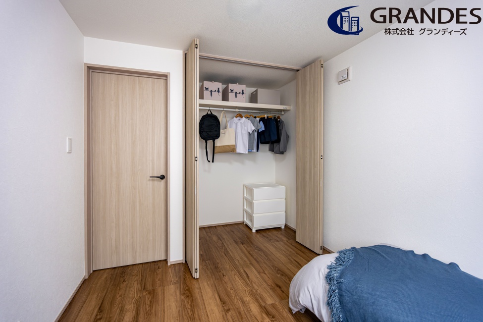 ☆収納力もある使い勝手のいい洋室